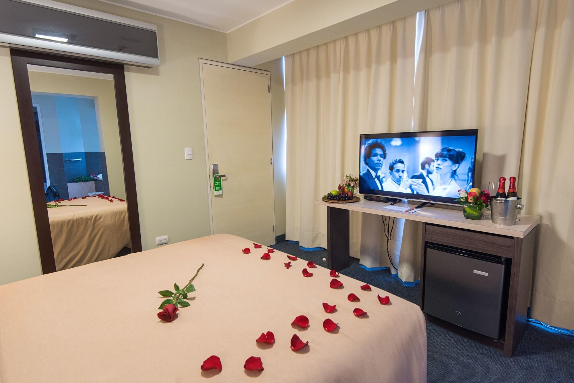 Palmetto Hotel Business San Miguel ลิมา ภายนอก รูปภาพ