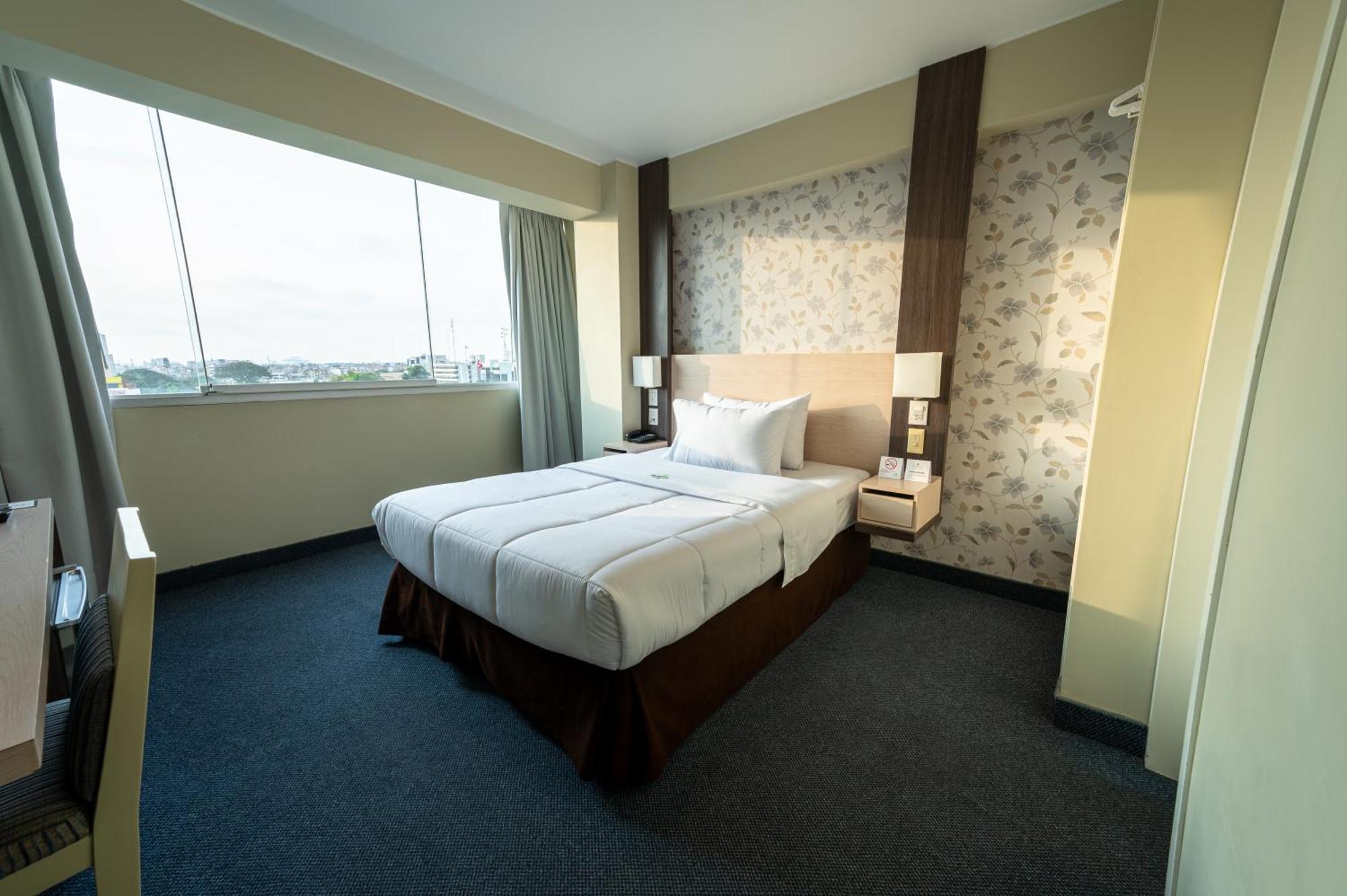 Palmetto Hotel Business San Miguel ลิมา ภายนอก รูปภาพ